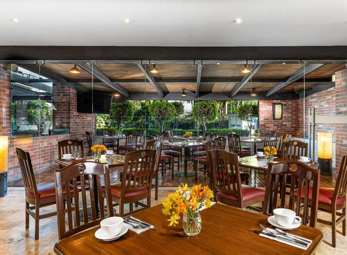 Restaurante Cantina R1 Krystal Urban® Aeropuerto Ciudad de México Cidade do México Restaurante Cantina R1 Krystal Urban® Aeropuerto Ciudad de México Cidade do México